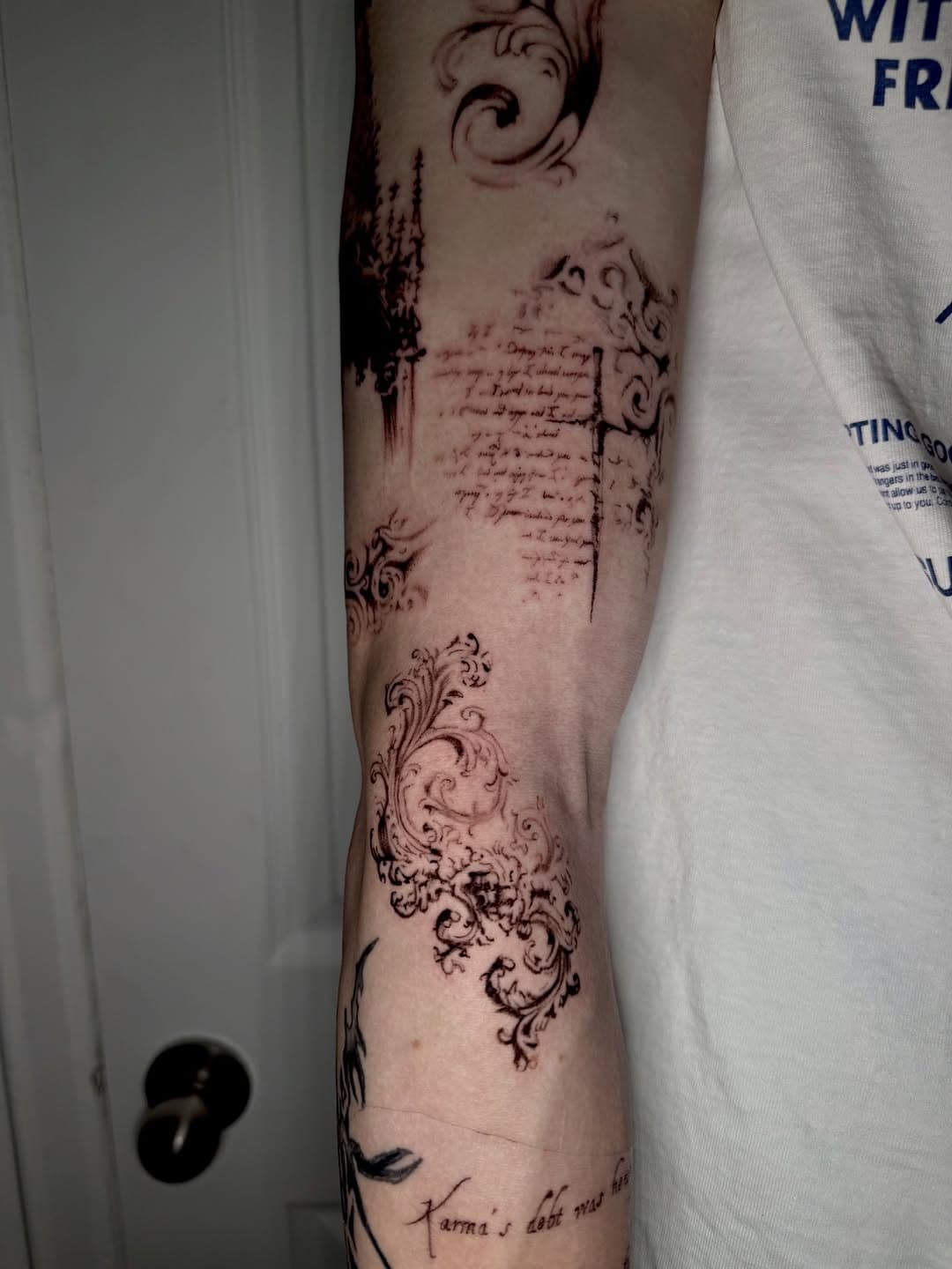Tattoo by 𝕬𝖑𝖊𝖆 𝖒𝖆𝖉𝖎𝖑𝖑