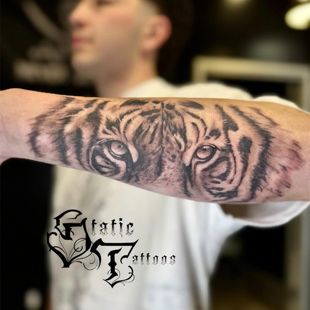 Tattoo by 𝔐𝔞𝔯𝔱𝔦𝔠𝔦𝔞 𝔅𝔞𝔯𝔯𝔞𝔷𝔞 | ᴛᴀᴛᴛᴏᴏ ᴀʀᴛɪꜱᴛ | ⚡️