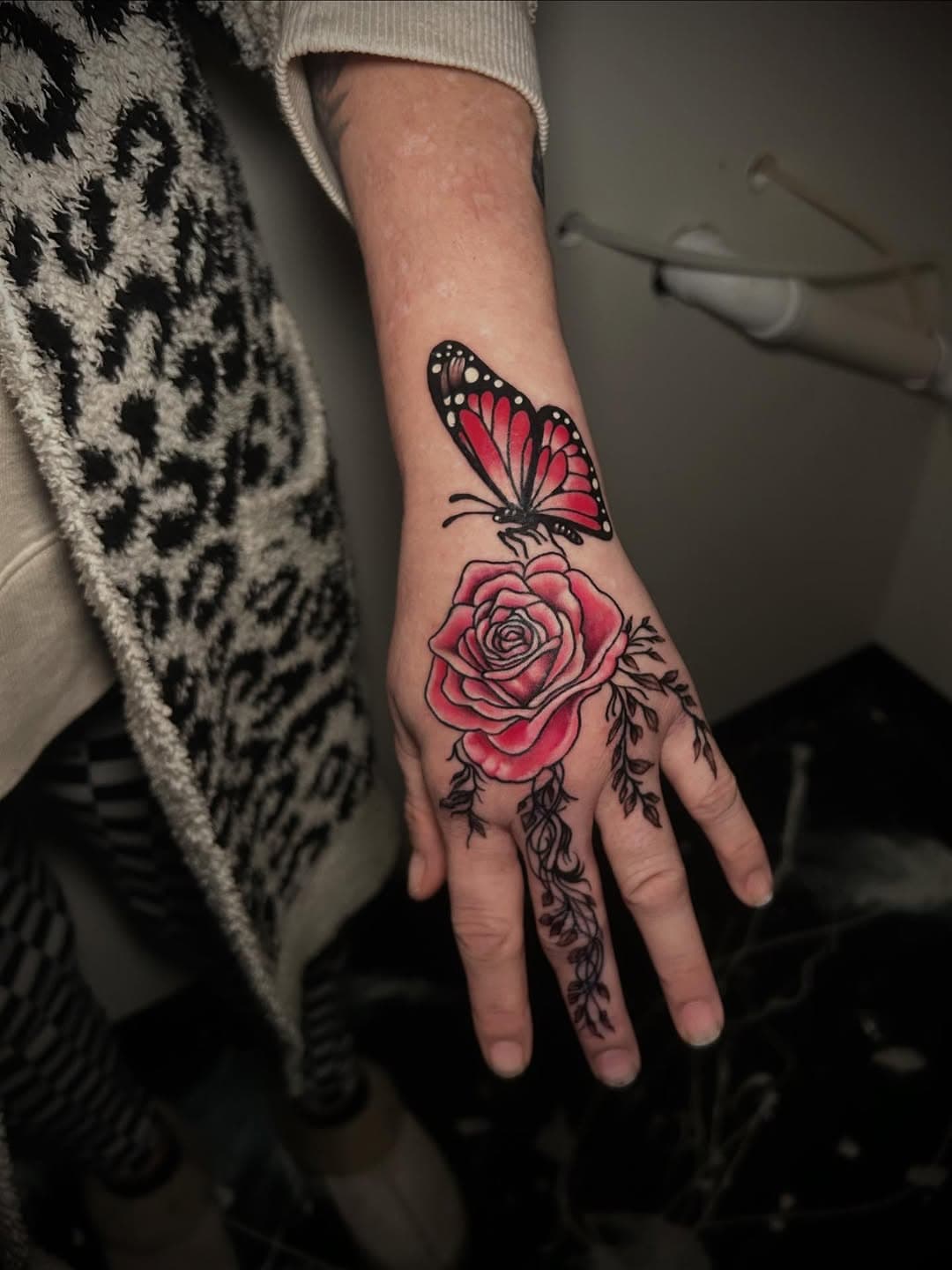 black-and-grey, illustrative tattoo by Amry Hodle