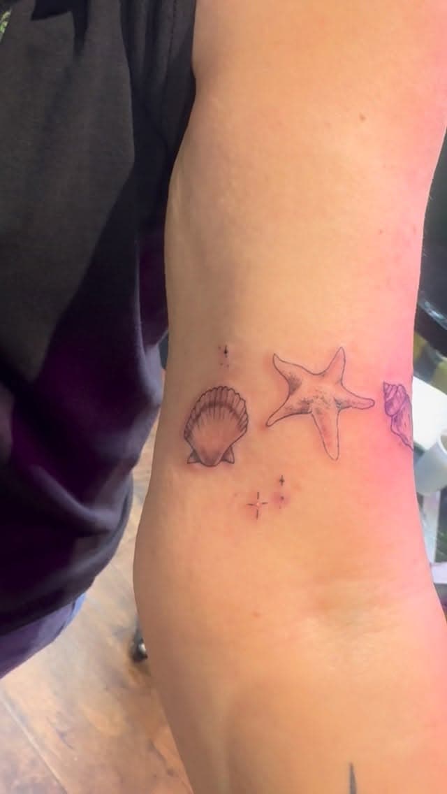 Tattoo by Cat Beazeley