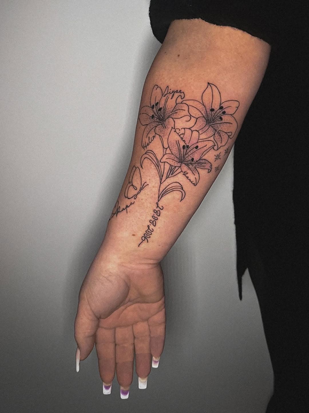 Tattoo by GʀᴜʙɪLɪɴᴇs Tᴀᴛᴛᴏᴏ & Nᴀɪʟs