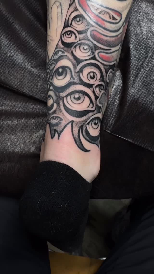 Tattoo by Landon Barney