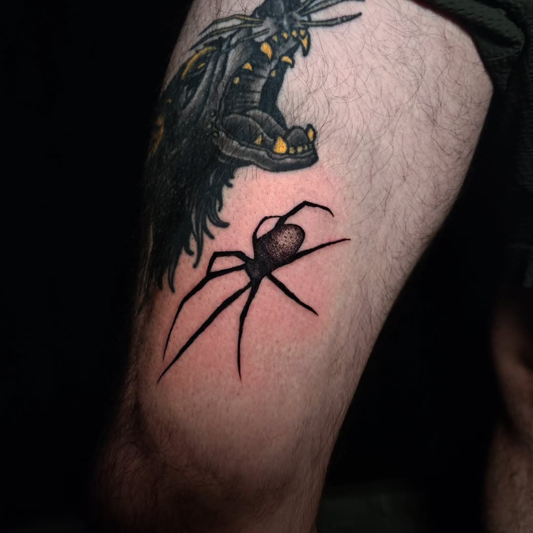 Tattoo by Varona Sharp